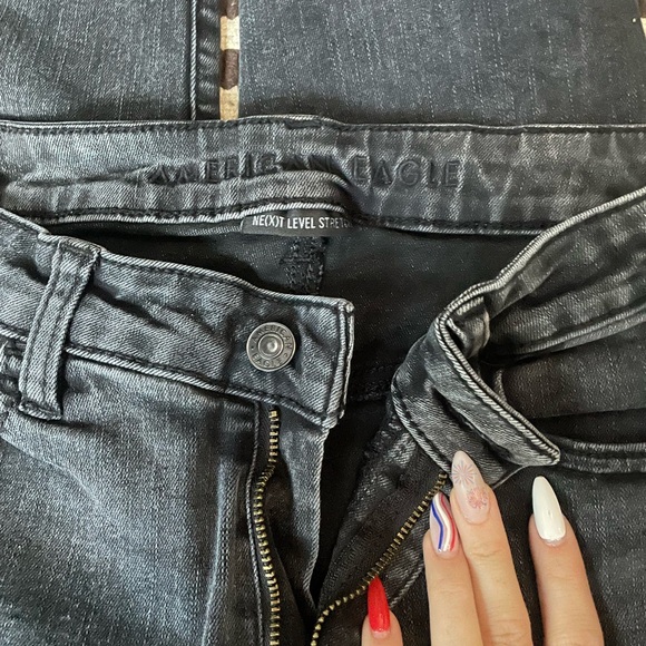 Black AE Jeggings/ Skinny Jeans - Picture 2 of 4